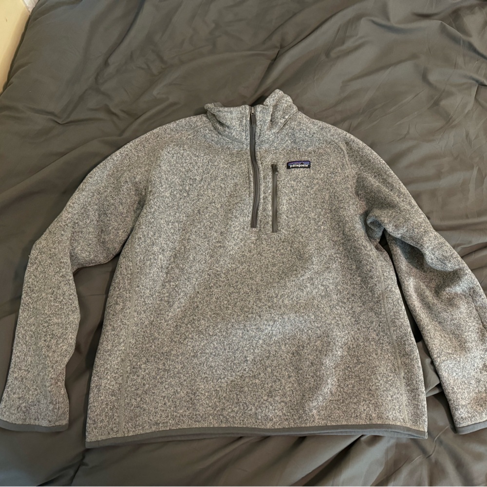Patagonia Men’s Grey Fleece Quarter Zip